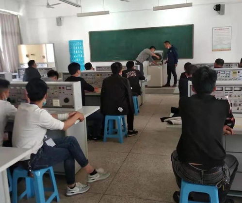 發揮職業教育優勢，助力技能提升培訓——龍海職校積極承辦重點群體計算機系統服務職業技能培訓